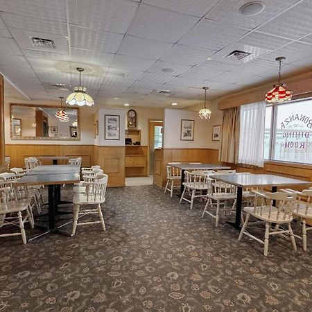 Eldorado, A Coast Hotel Dawson City Bagian luar foto